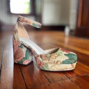 Floral Tapestry chunky platform Mary Jane heels